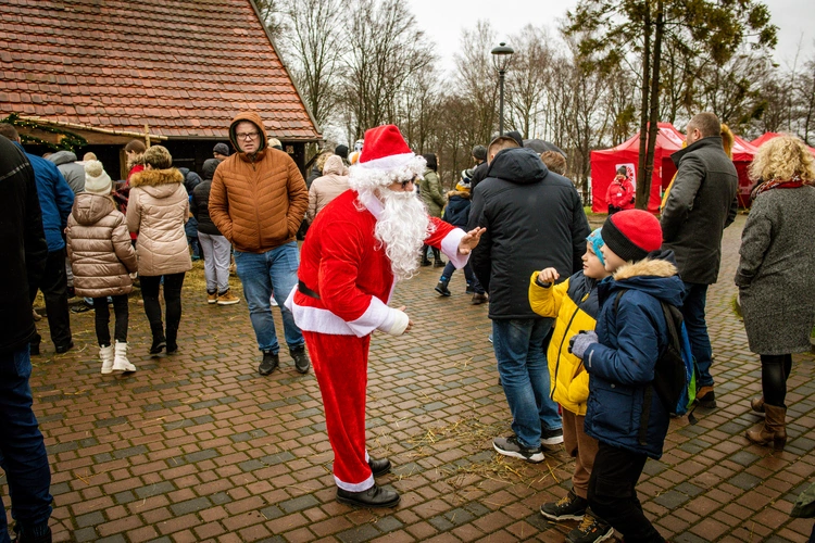 Żywa szopka w Warzenku
