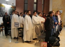 Goście z Taizé na wigilijnej wieczerzy i Pasterce we Wrocławiu