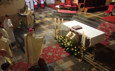 Wyśpiewali kalendę w katedrze legnickiej