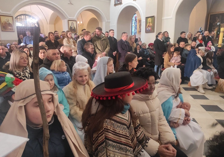 Żegocina. Rozesłanie kolędników misyjnych 2024