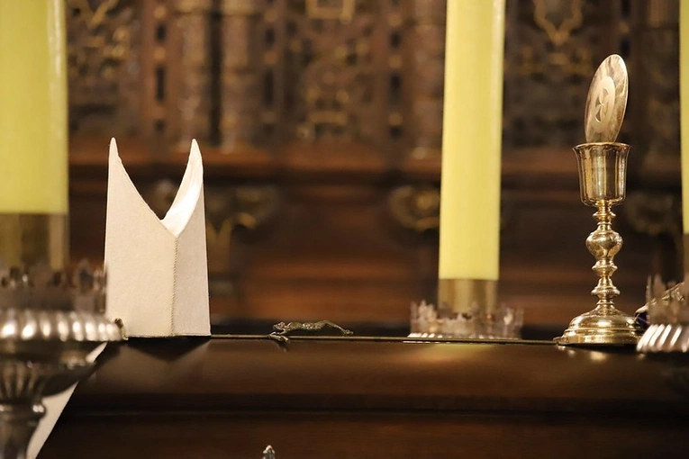 Msza św. żałobna przy trumnie ks. prof. Adama Kubisia