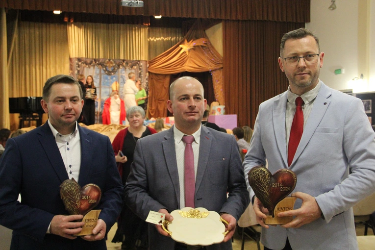 Rzepiennik Strzyżewski. 10 lat Stowarzyszenia "Wszystkie Dzieci Nasze Są"