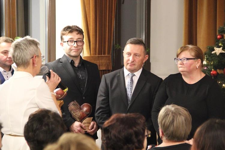 Rzepiennik Strzyżewski. 10 lat Stowarzyszenia "Wszystkie Dzieci Nasze Są"