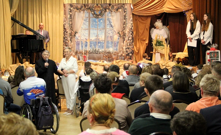 Rzepiennik Strzyżewski. 10 lat Stowarzyszenia "Wszystkie Dzieci Nasze Są"