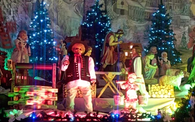 Szopka bożonarodzeniowa w Górkach Wielkich