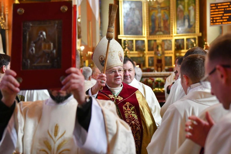 Inauguracja Roku Jubileuszowego w zielonogórskiej konkatedrze