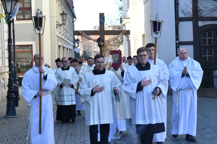 Inauguracja Roku Jubileuszowego w zielonogórskiej konkatedrze