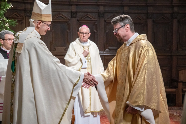Wręczenie dekretów kustoszom i proboszczom kościołów jubileuszowych