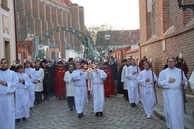 Rozpoczęcie Roku Jubileuszowego 2025 w archidiecezji wrocławskiej - cz. 2.