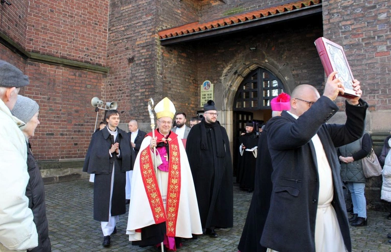 Rozpoczęcie Roku Jubileuszowego - procesja