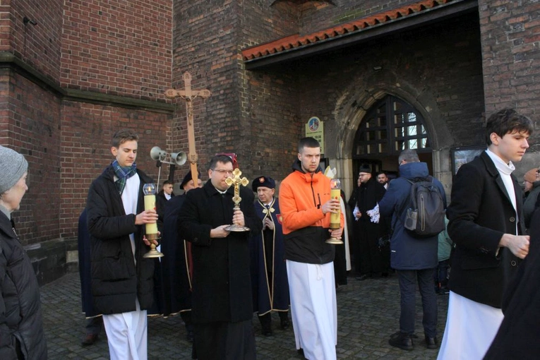 Rozpoczęcie Roku Jubileuszowego - procesja