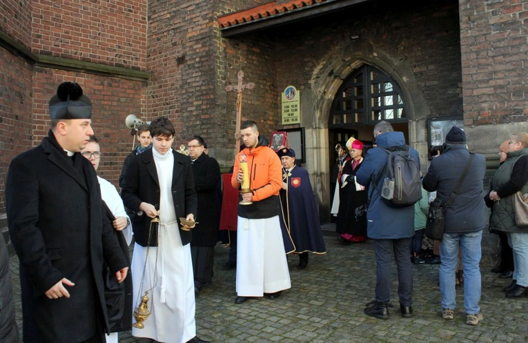 Rozpoczęcie Roku Jubileuszowego - procesja