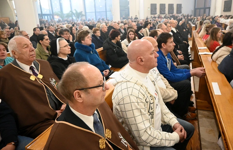 Rozpoczęcie Roku Świętego 2025 w diecezji opolskiej