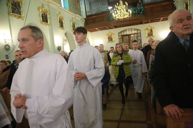 Wprowadzenie relikwii Ulmów