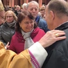 – Wasza wierność może być światłem nadziei dla tych, którzy wątpią w sens miłości – mówił bp Rafał Markowski.