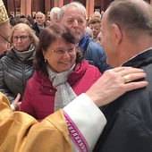 – Wasza wierność może być światłem nadziei dla tych, którzy wątpią w sens miłości – mówił bp Rafał Markowski.