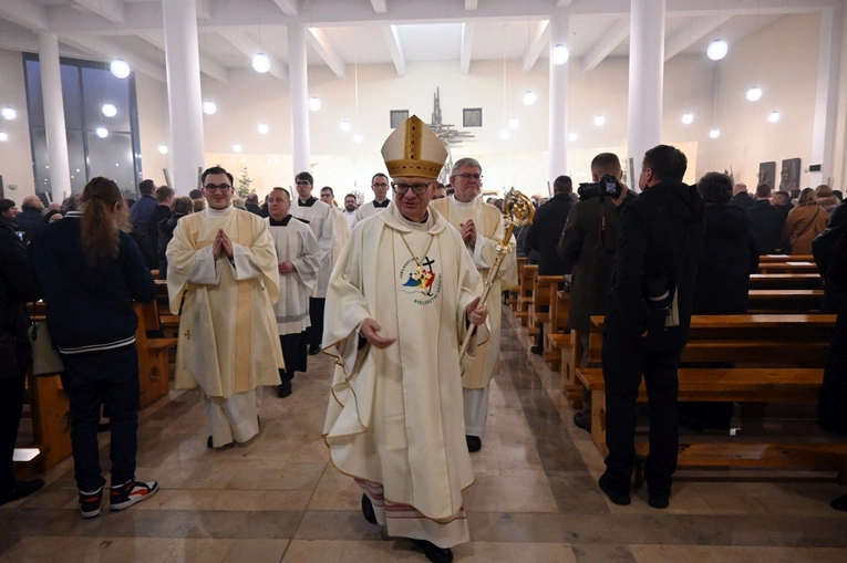 Kościoły jubileuszowe - przekazanie dekretów