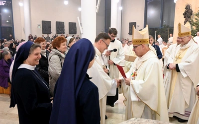 Kościoły jubileuszowe - przekazanie dekretów
