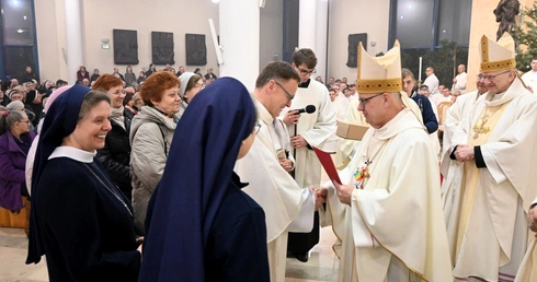 Kościoły jubileuszowe - przekazanie dekretów