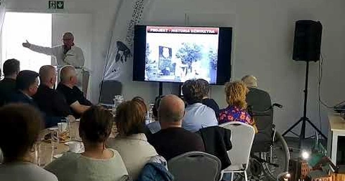 Projekt Historia Dźwirzyna