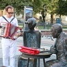 Robert Grudzień zagrał na ulicy