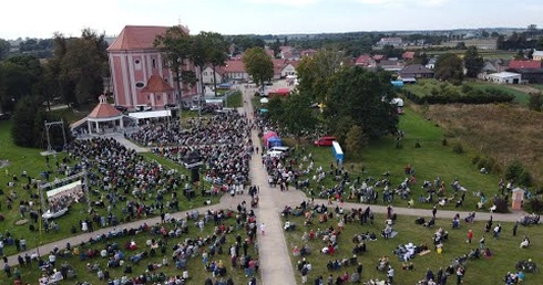 Zaproszenie do Skrzatusza na 14 i 15 września 2024. Bp Zbigniew Zieliński