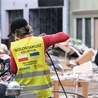 Wolontariusze Caritas przy pracy