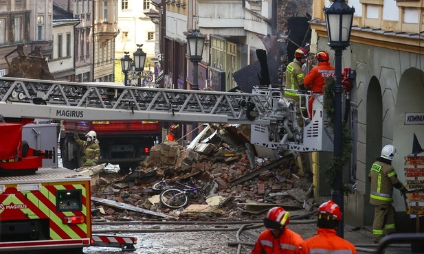 Cieszyn. Są wstępne wyniki sekcji ofiar pożaru i zawalenia się kamienicy 