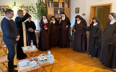 Kolęda w kalsztorze w Bornem