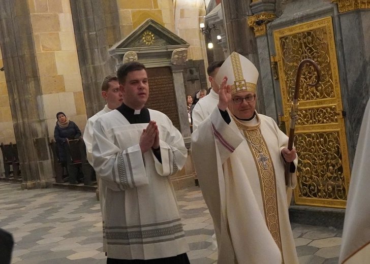 Z modlitwą o rozeznanie drogi życia