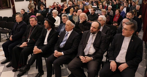 Judaizm a katolicyzm. Dowiedz się więcej o dialogu z Żydami