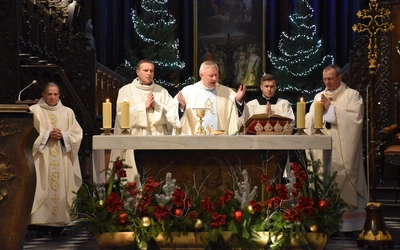 Święcenia odbyły się 4 stycznia 2014 roku. Celebrze przewodniczył abp Celestino Migliore, nuncjusz apostolski w Polsce.