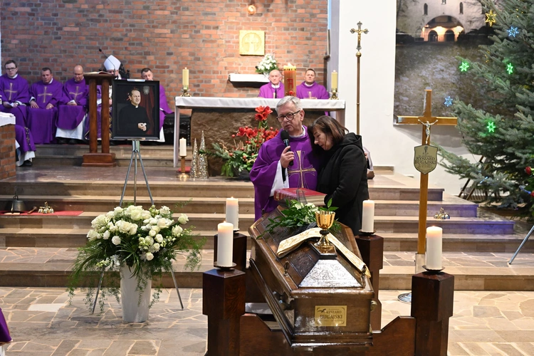 Pogrzeb straszyńskiego proboszcza