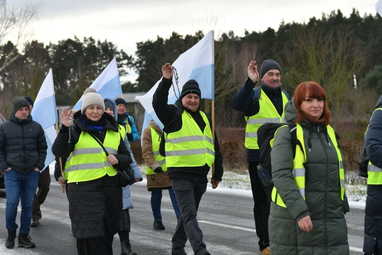 Pierwszosobotnia wędrówka do Maryi