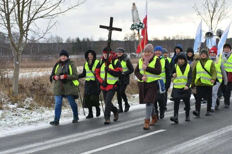 Pierwszosobotnia wędrówka do Maryi