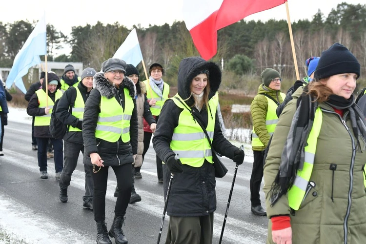 Pierwszosobotnia wędrówka do Maryi