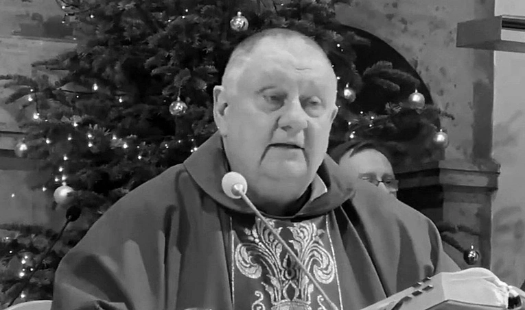 Ks. Artur Hejda (1956-2025).