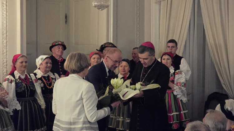 Biskup Osial Łowiczaninem Roku 2024