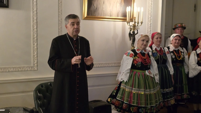 Biskup Osial Łowiczaninem Roku 2024