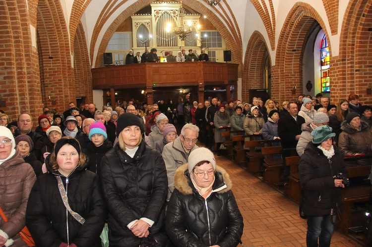 Karliński Orszak Trzech Króli - Msza św.