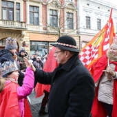 Byliśmy z Wami na Orszakach Trzech Króli! Posłuchaj, jak kard. Ryś śpiewa własne zwrotki znanej kolędy