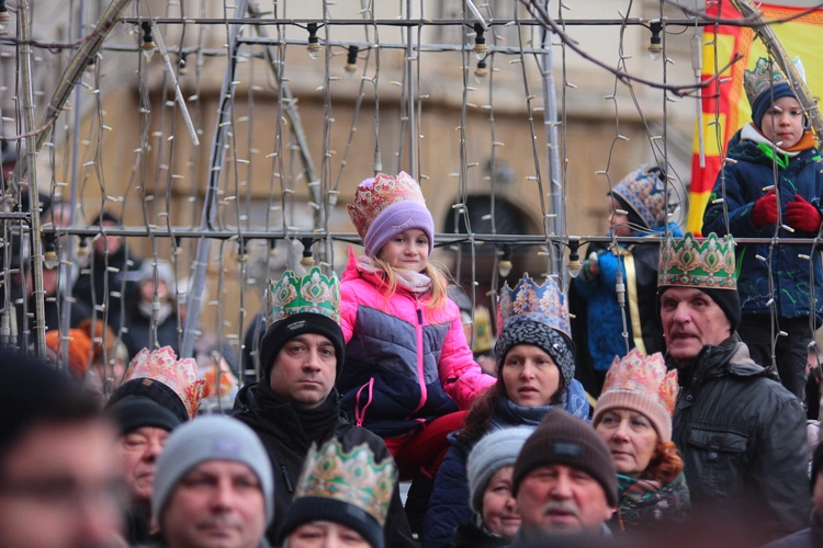 Książę i Królowie wspólnie w orszaku