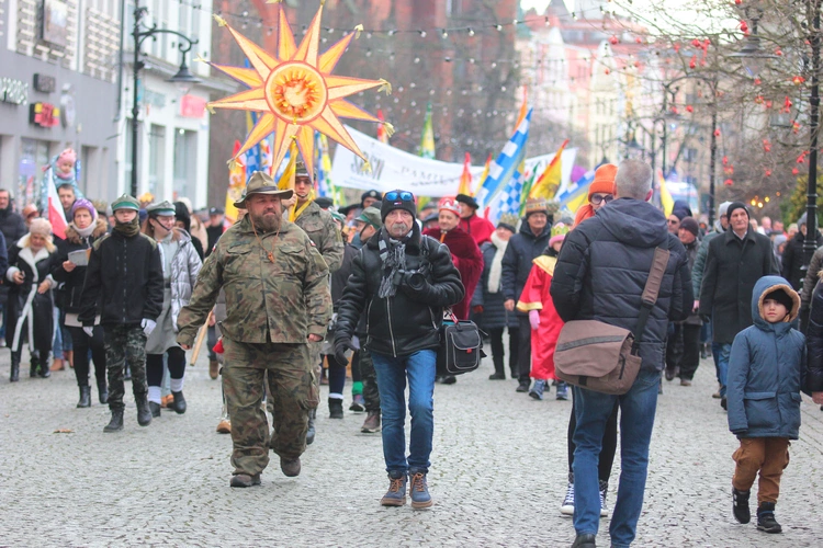 Książę i Królowie wspólnie w orszaku