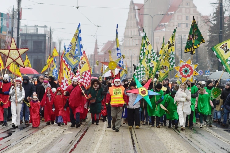 Olsztyn. Orszak Trzech Króli
