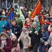 Pokłonili się Jezusowi