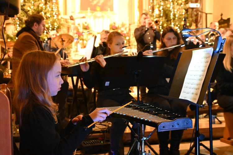 Na trąbkę, saksofon, skrzypce