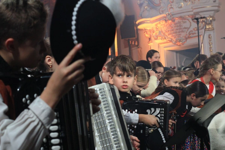 Mała Armia Janosika kolędowała w Tarnowie Opolskim