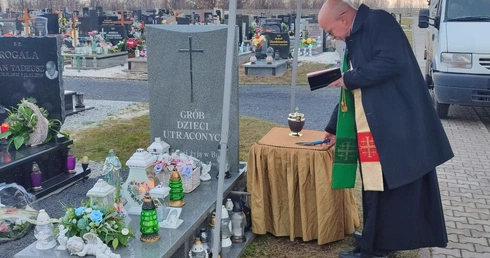 Legnica. Najmłodszym pochówek też się należy