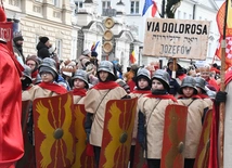 Orszaki Trzech Króli – przegląd wybranych zdjęć z wielu diecezji