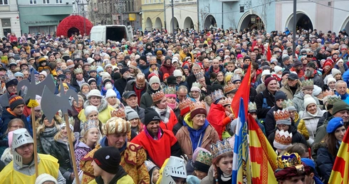 Świąteczny tłum na gliwickim rynku